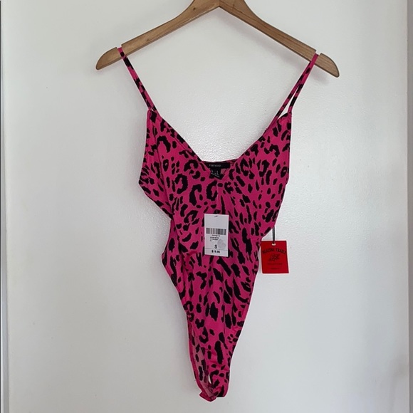 Forever 21 Tops - HOT PINK SILK FEEL STRETCHY BODYSUIT